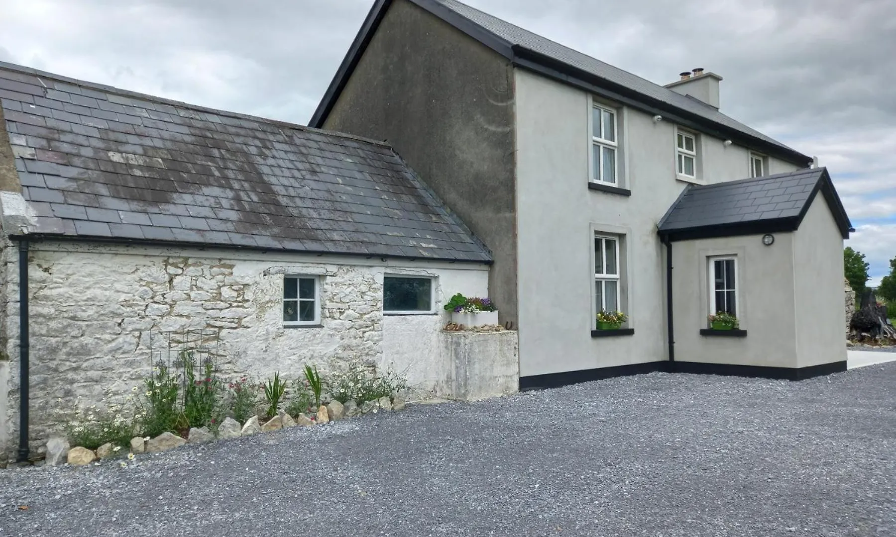 Rowan House Holiday Home By Trident Holiday Homes Currans